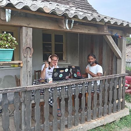 "Poetsko Cose" Nikole Tesle 86 Guest House Morovic Luaran gambar