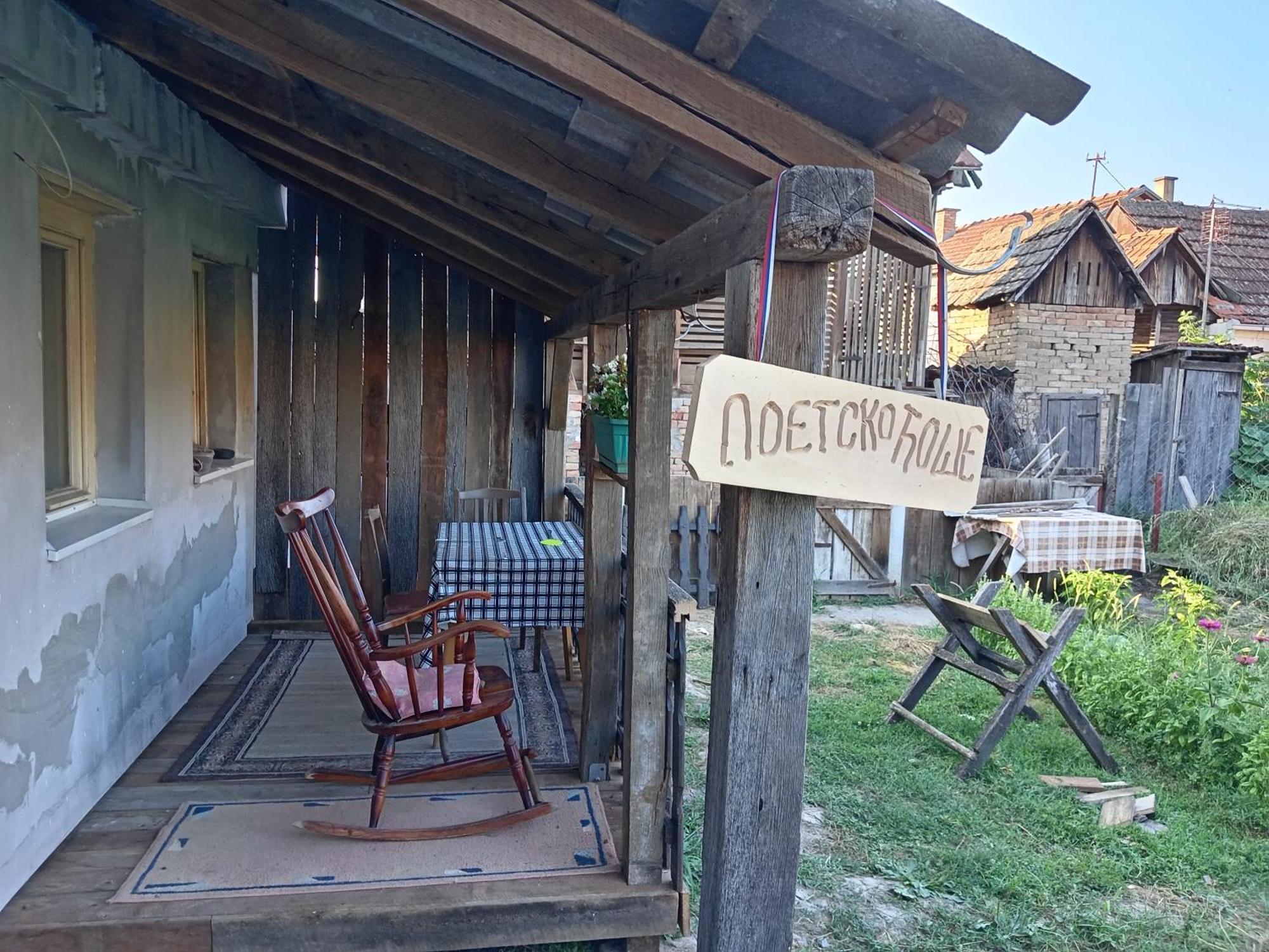 "Poetsko Cose" Nikole Tesle 86 Guest House Morovic Luaran gambar