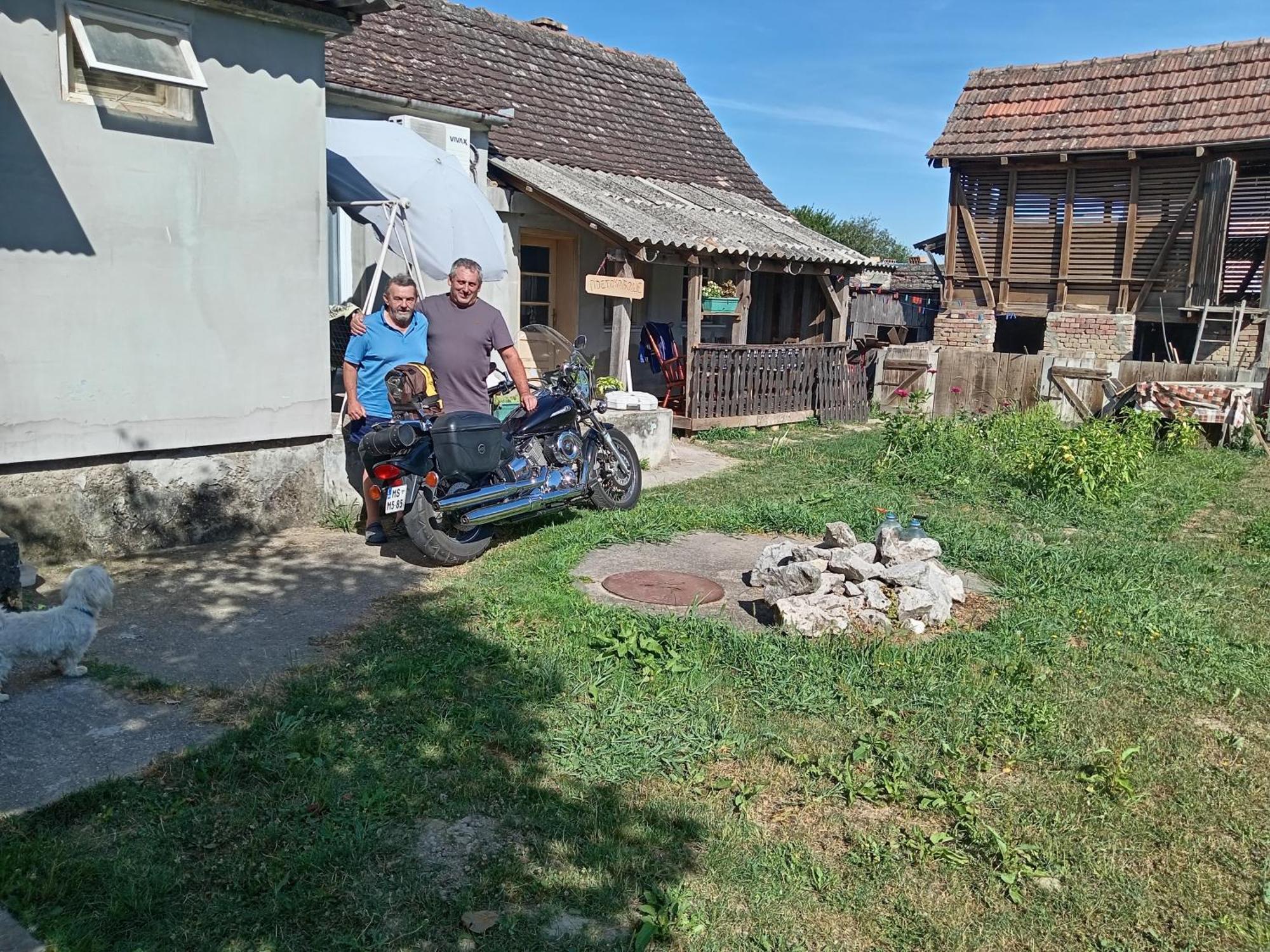"Poetsko Cose" Nikole Tesle 86 Guest House Morovic Luaran gambar